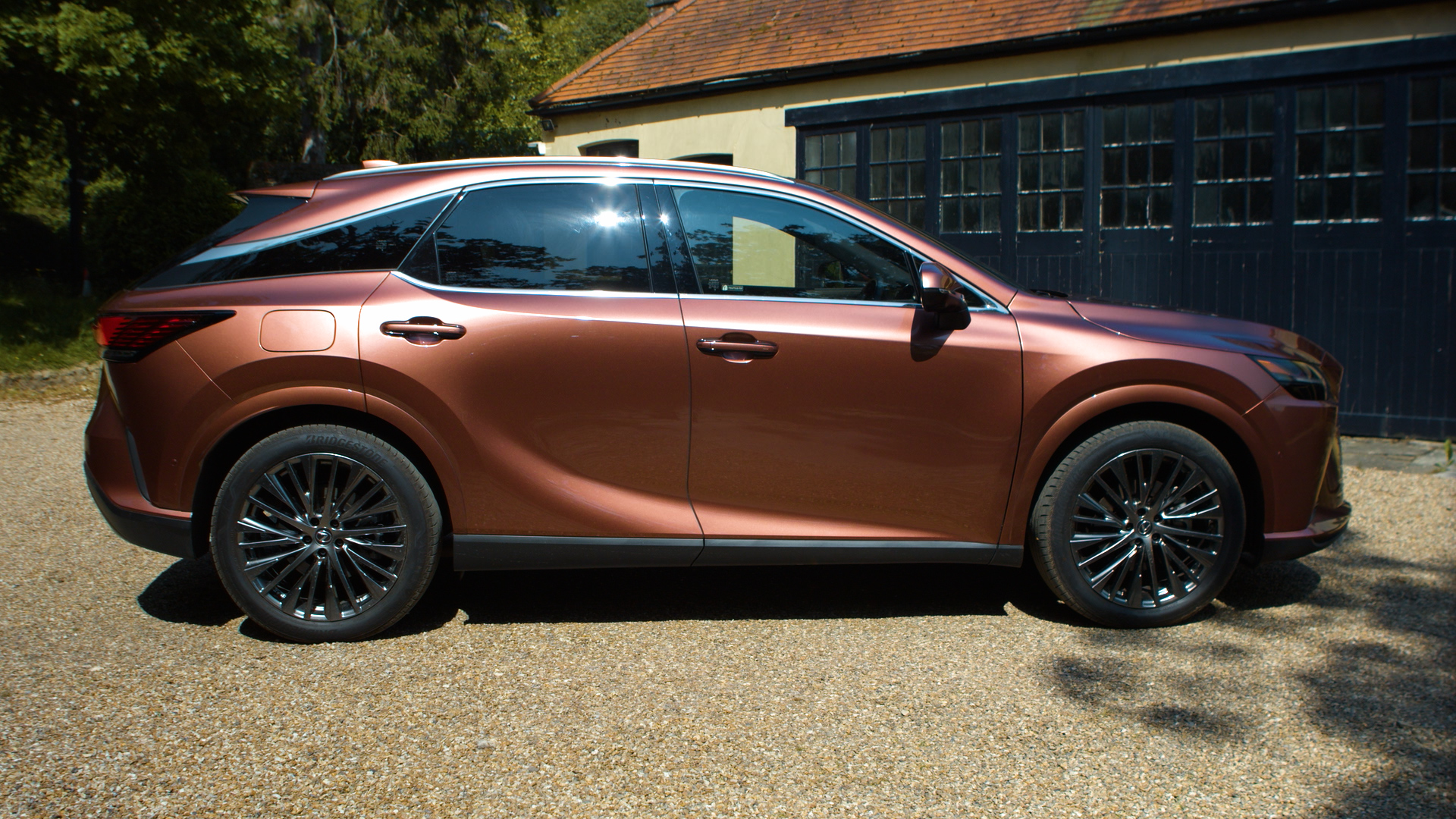 LEXUS RX ESTATE 450h+ 292 Premium Plus 5dr E-CVT